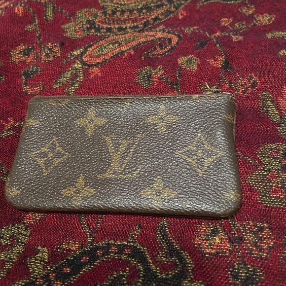 authentic vintage Louis Vuitton monogram key pouch - Picture 3 of 7